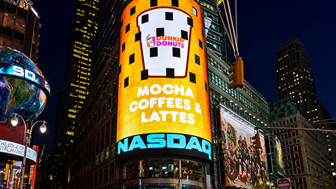 How digital display screens work - Intelisa signage software